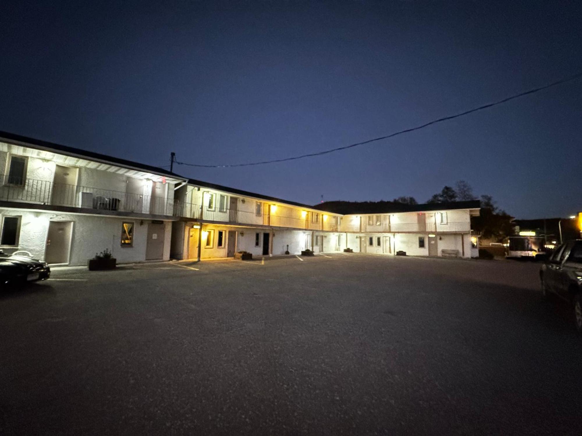 Schreiber Villa Bianca Inn מראה חיצוני תמונה